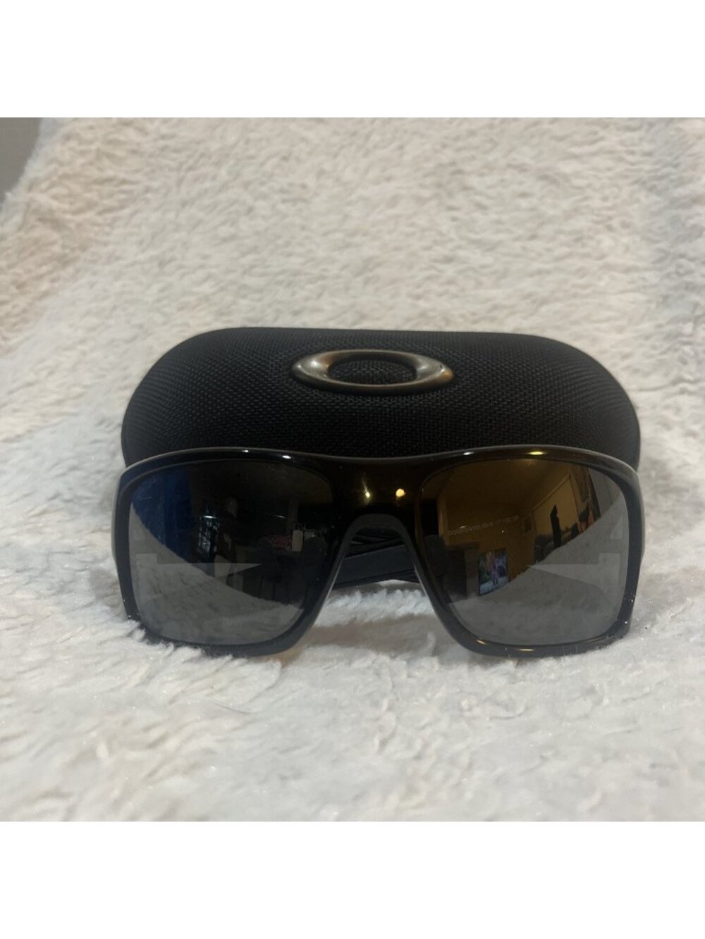 Oakley Sunglasses Turbine OO9263-416Polished Black w/ Prizm Deep Water Polarized